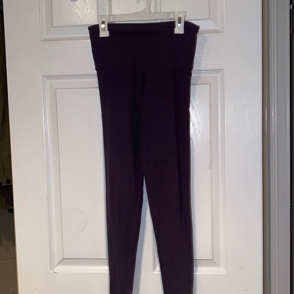 Purple Victoria Sport leggings EUC - Picture 1 of 3